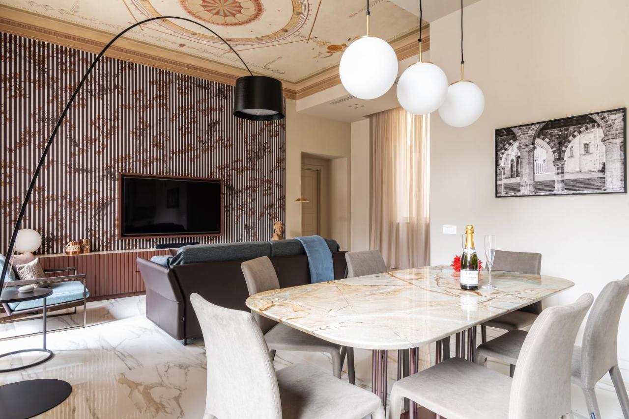 Palazzo Visconti - By Myhomeincomo Dış mekan fotoğraf